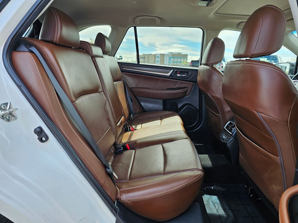 2018 Subaru Outback 3.6R Touring 23
