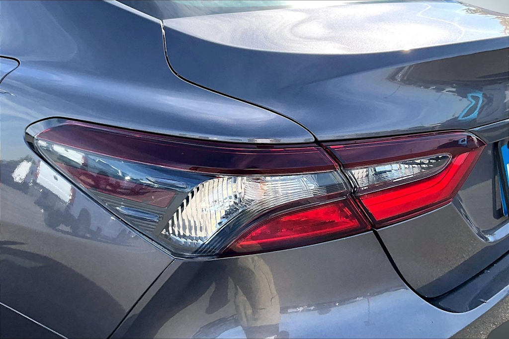 Thumbnail: 2022 Toyota Camry - 33