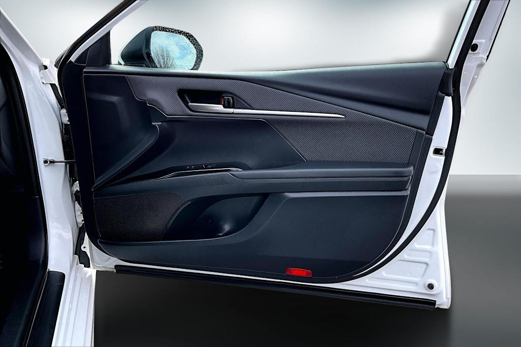 Thumbnail: 2025 Toyota Camry - 28