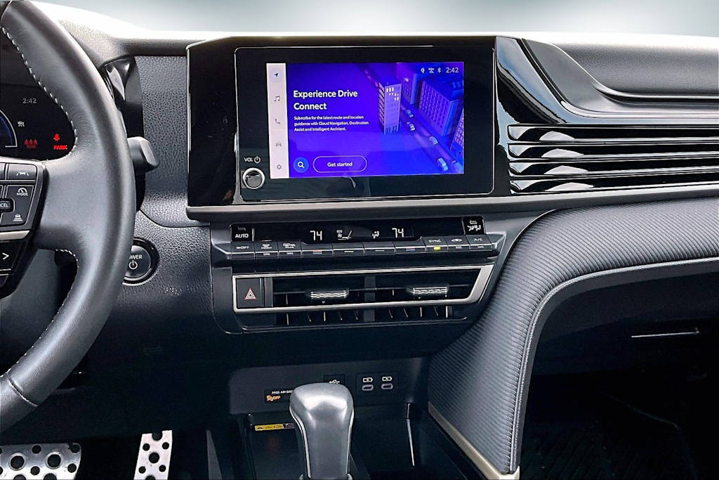 Thumbnail: 2025 Toyota Camry - 15