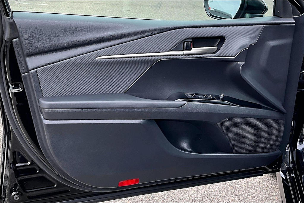 Thumbnail: 2025 Toyota Camry - 26
