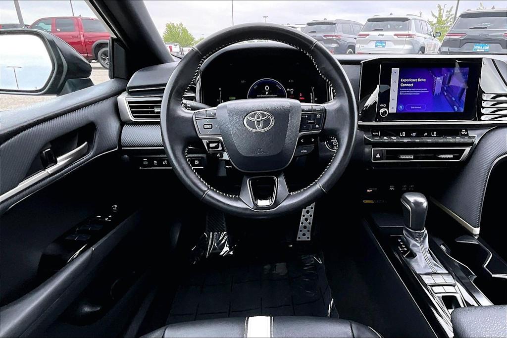 Thumbnail: 2025 Toyota Camry - 13