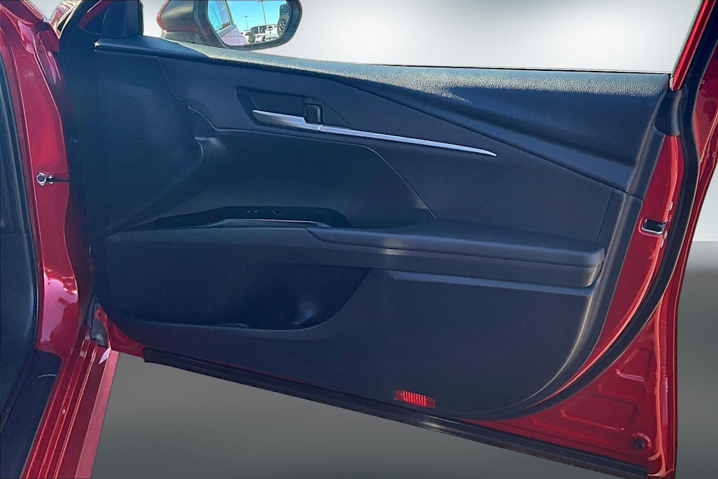Thumbnail: 2025 Toyota Camry - 30