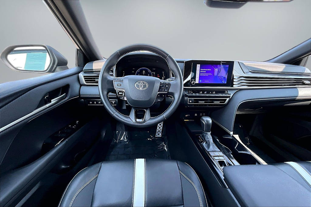 Thumbnail: 2025 Toyota Camry - 14