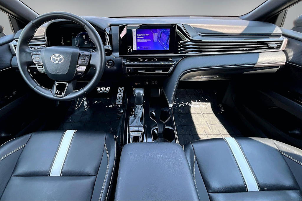 Thumbnail: 2025 Toyota Camry - 10