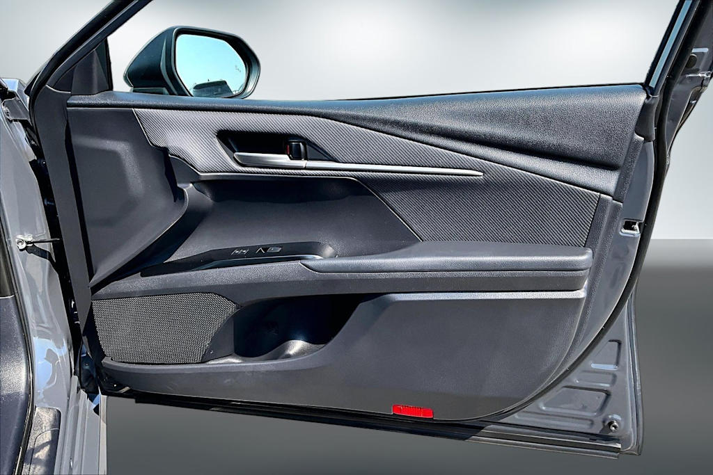 Thumbnail: 2025 Toyota Camry - 28
