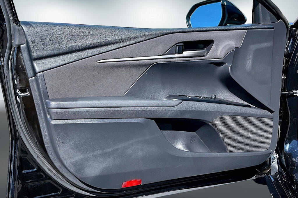 Thumbnail: 2025 Toyota Camry - 26