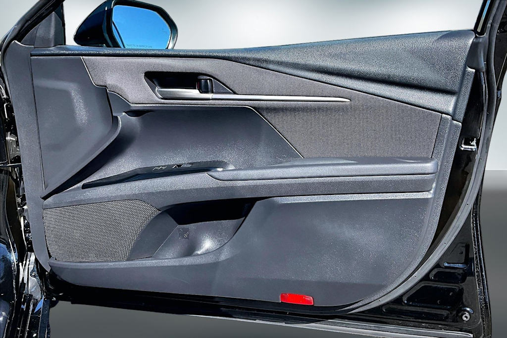Thumbnail: 2025 Toyota Camry - 27