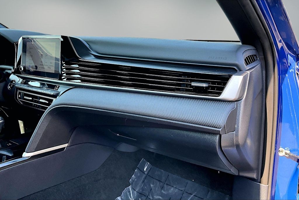 Thumbnail: 2025 Toyota Camry - 22