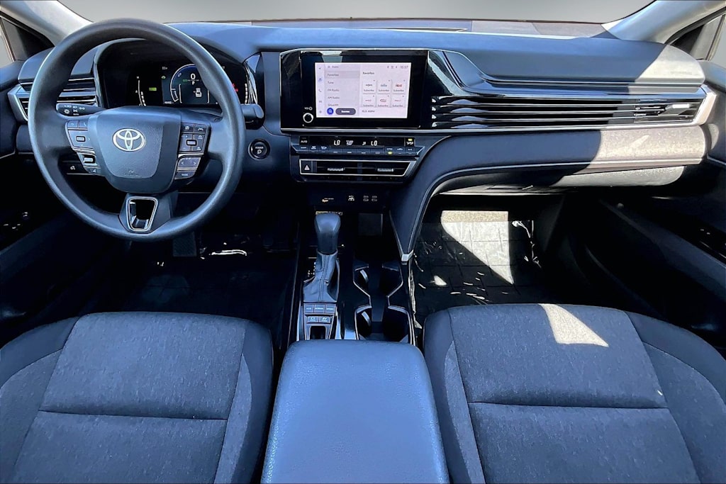 Thumbnail: 2025 Toyota Camry - 10
