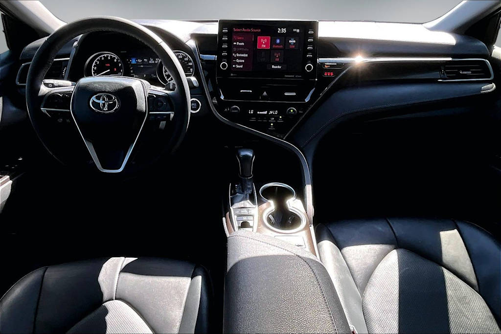 Thumbnail: 2024 Toyota Camry - 10
