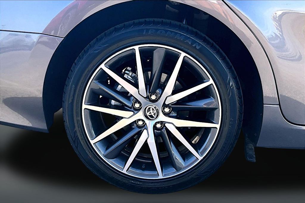 Thumbnail: 2024 Toyota Camry - 37