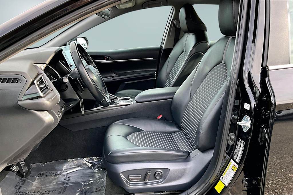 Thumbnail: 2024 Toyota Camry - 11