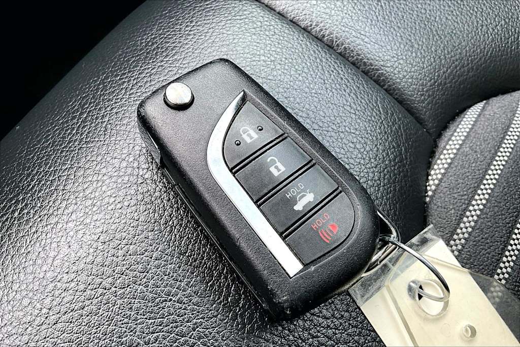 Thumbnail: 2024 Toyota Camry - 19