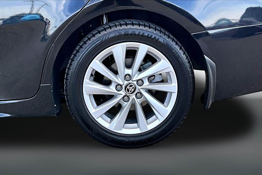 Thumbnail: 2024 Toyota Camry - 32