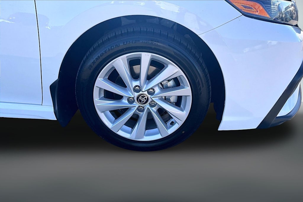 Thumbnail: 2024 Toyota Camry - 35