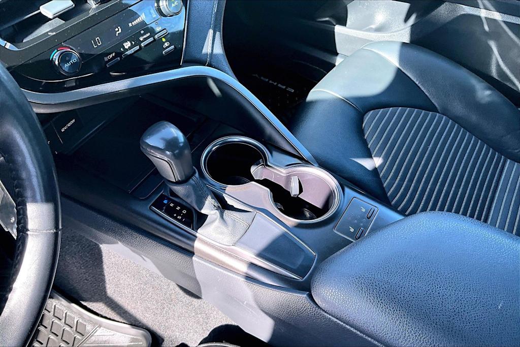 Thumbnail: 2024 Toyota Camry - 16