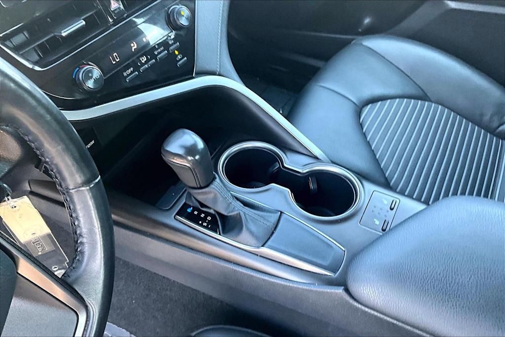 Thumbnail: 2023 Toyota Camry - 16