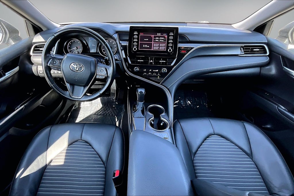 Thumbnail: 2023 Toyota Camry - 10