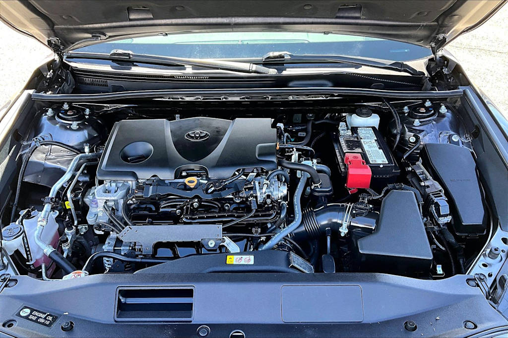 Thumbnail: 2021 Toyota Camry - 9