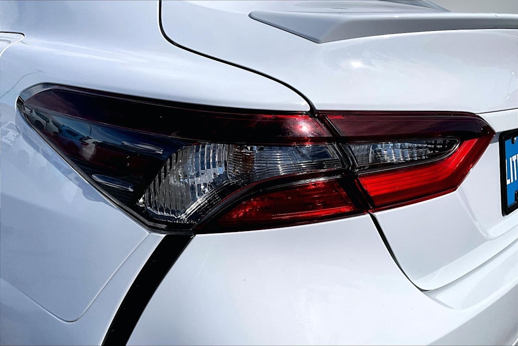 Thumbnail: 2024 Toyota Camry - 32