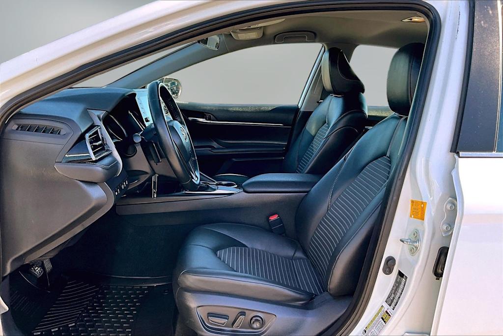 Thumbnail: 2024 Toyota Camry - 11