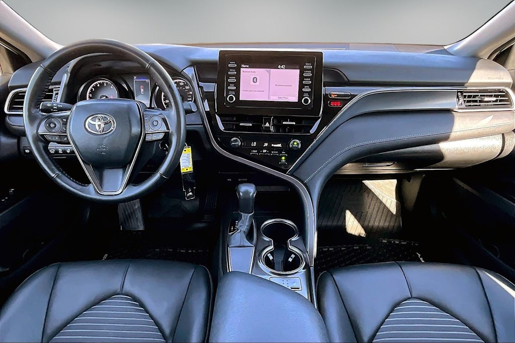 Thumbnail: 2024 Toyota Camry - 10