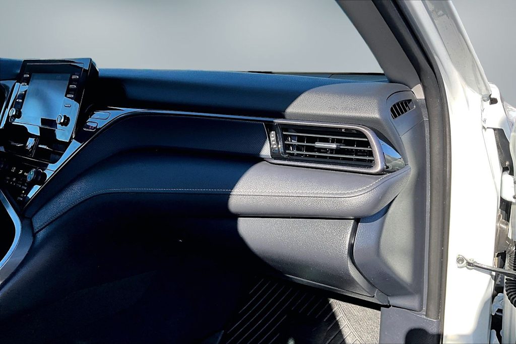 Thumbnail: 2024 Toyota Camry - 24
