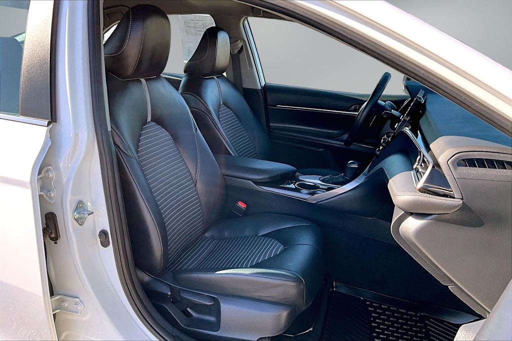 Thumbnail: 2024 Toyota Camry - 12