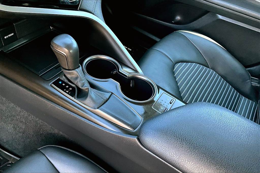 Thumbnail: 2024 Toyota Camry - 17