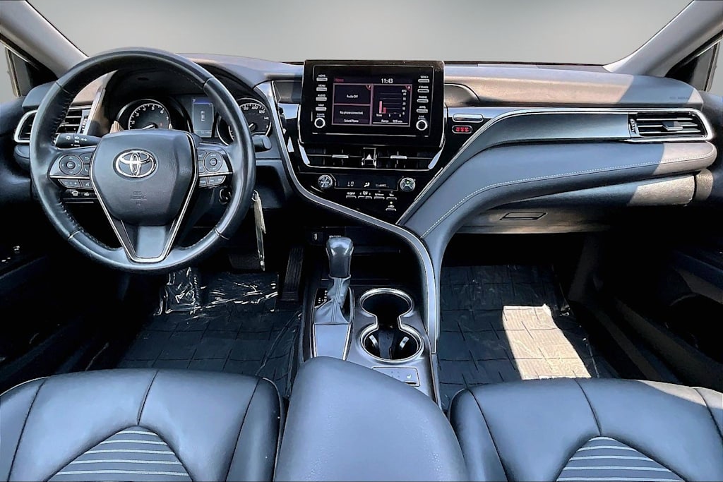 Thumbnail: 2023 Toyota Camry - 10