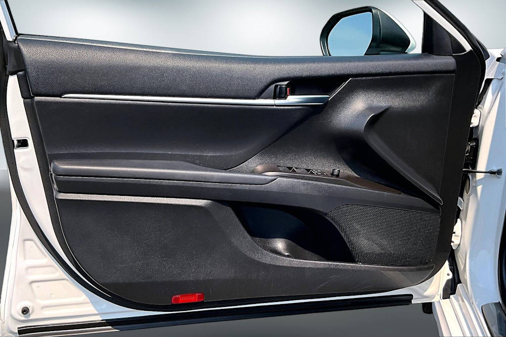 Thumbnail: 2023 Toyota Camry - 27