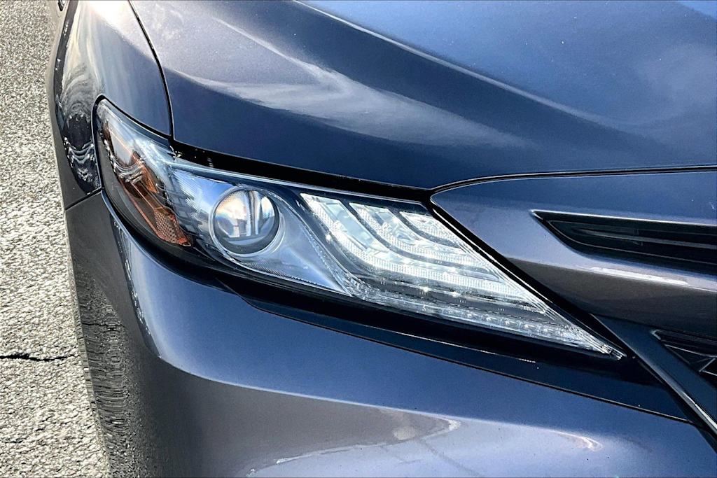 Thumbnail: 2023 Toyota Camry - 32