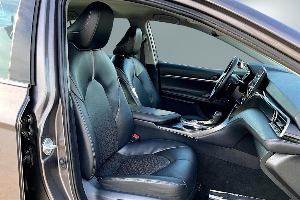 Thumbnail: 2023 Toyota Camry - 12