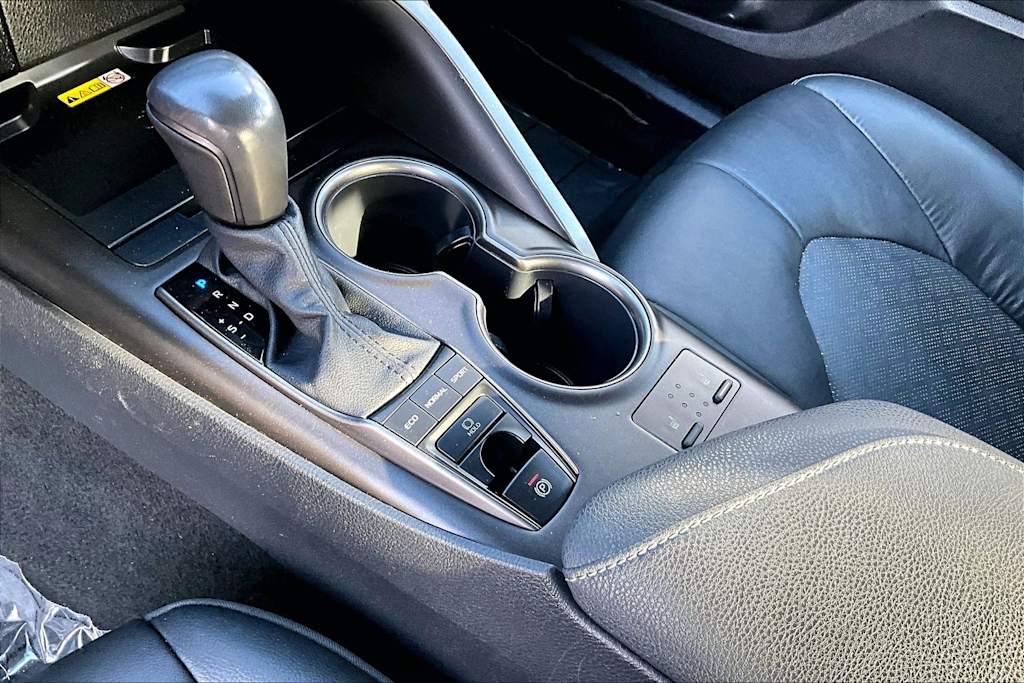 Thumbnail: 2024 Toyota Camry - 15