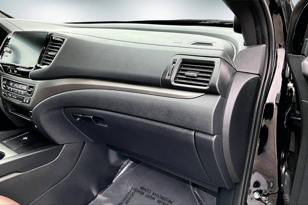 Thumbnail: 2025 Honda Ridgeline - 24