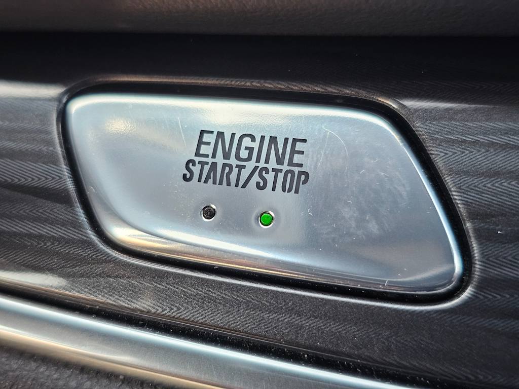 2023 Buick Enclave Essence 7