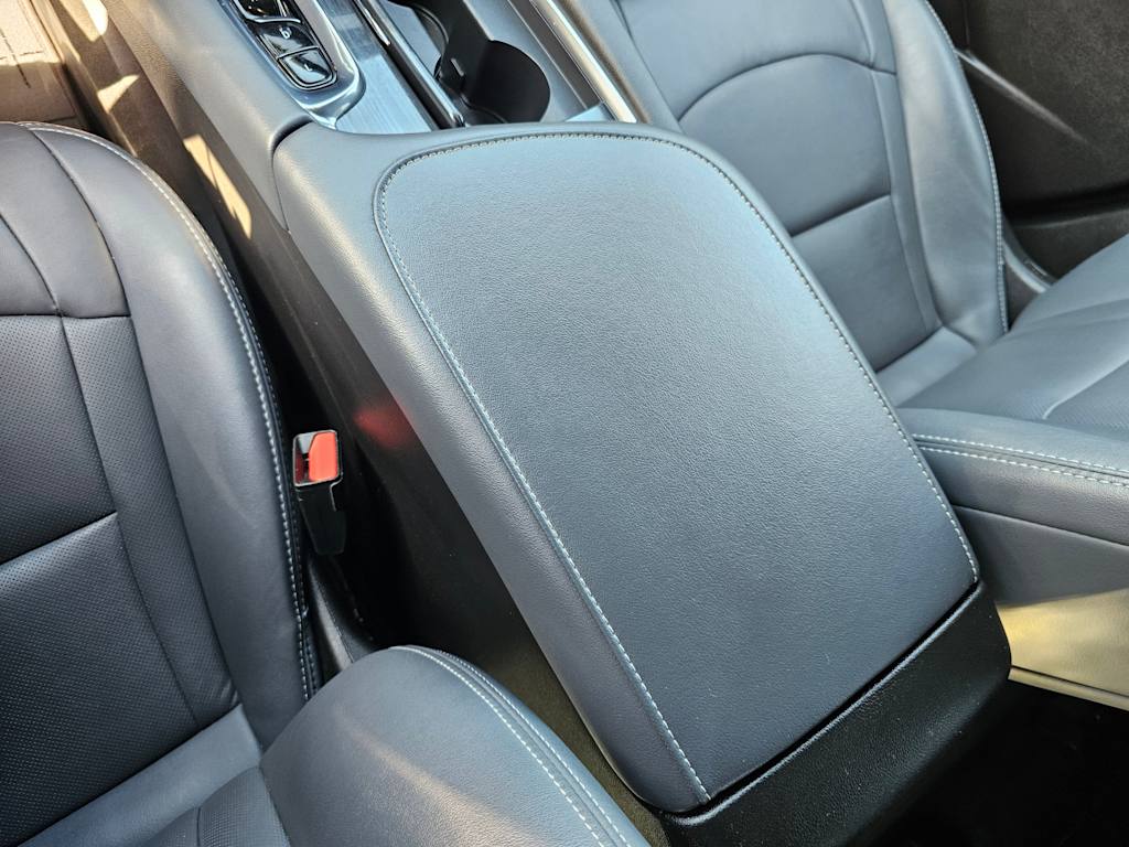 2023 Buick Enclave Essence 27
