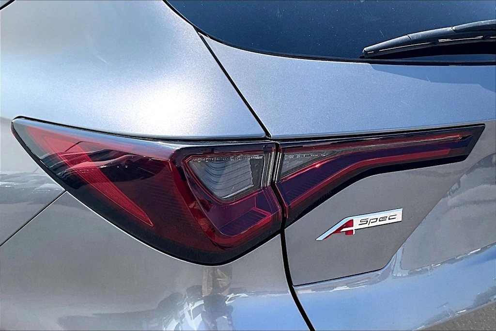 Thumbnail: 2022 Acura MDX - 33