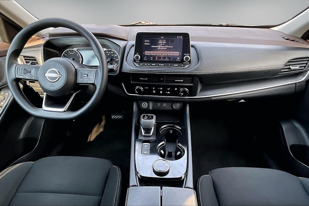 Thumbnail: 2023 Nissan Rogue - 10