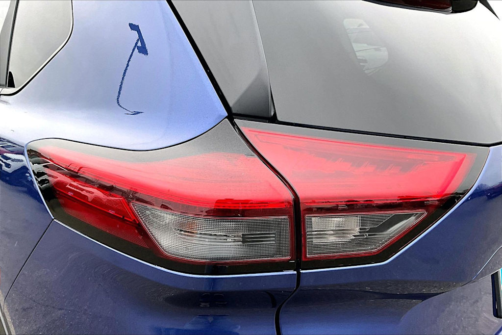 Thumbnail: 2023 Nissan Rogue - 31