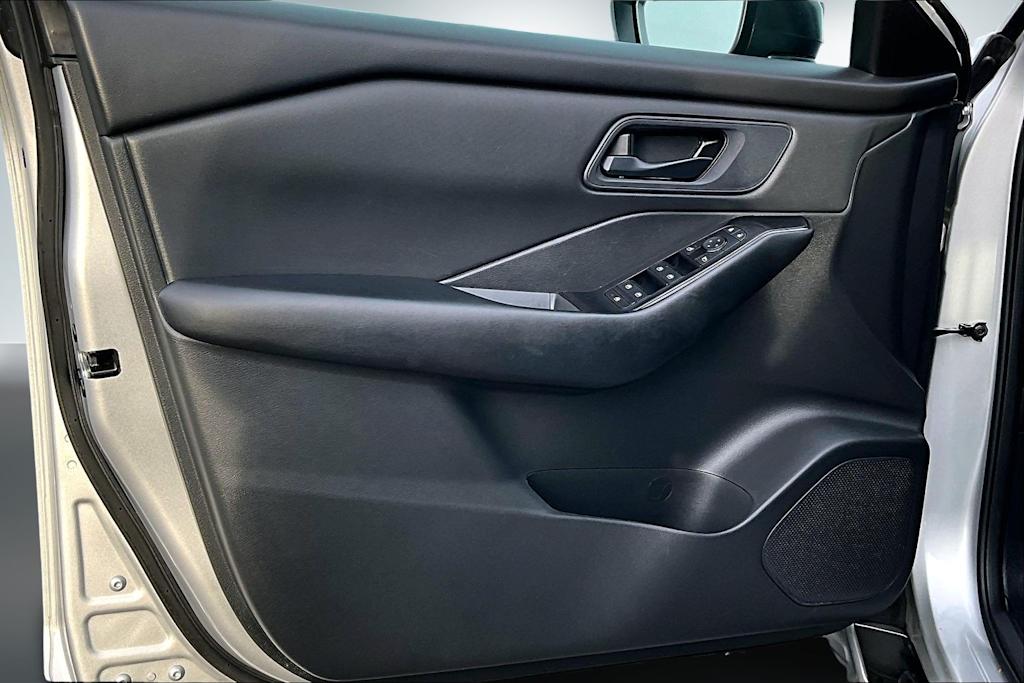 Thumbnail: 2024 Nissan Rogue - 27