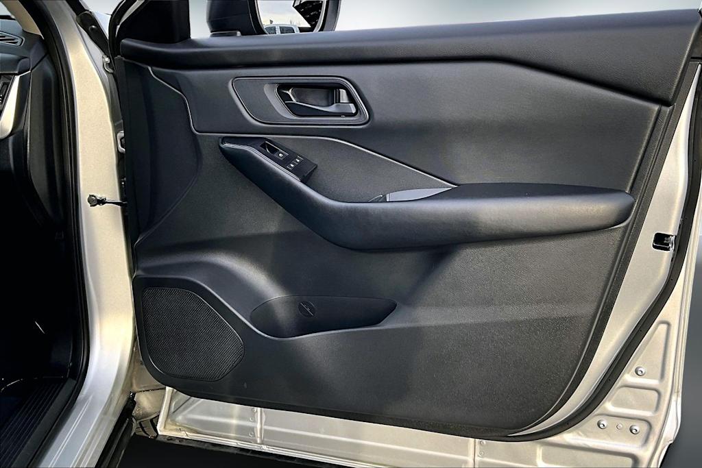 Thumbnail: 2024 Nissan Rogue - 28