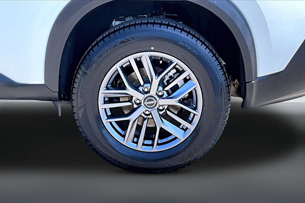 Thumbnail: 2023 Nissan Rogue - 34