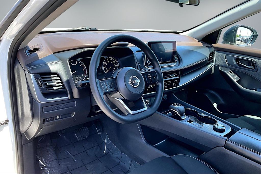 Thumbnail: 2023 Nissan Rogue - 2