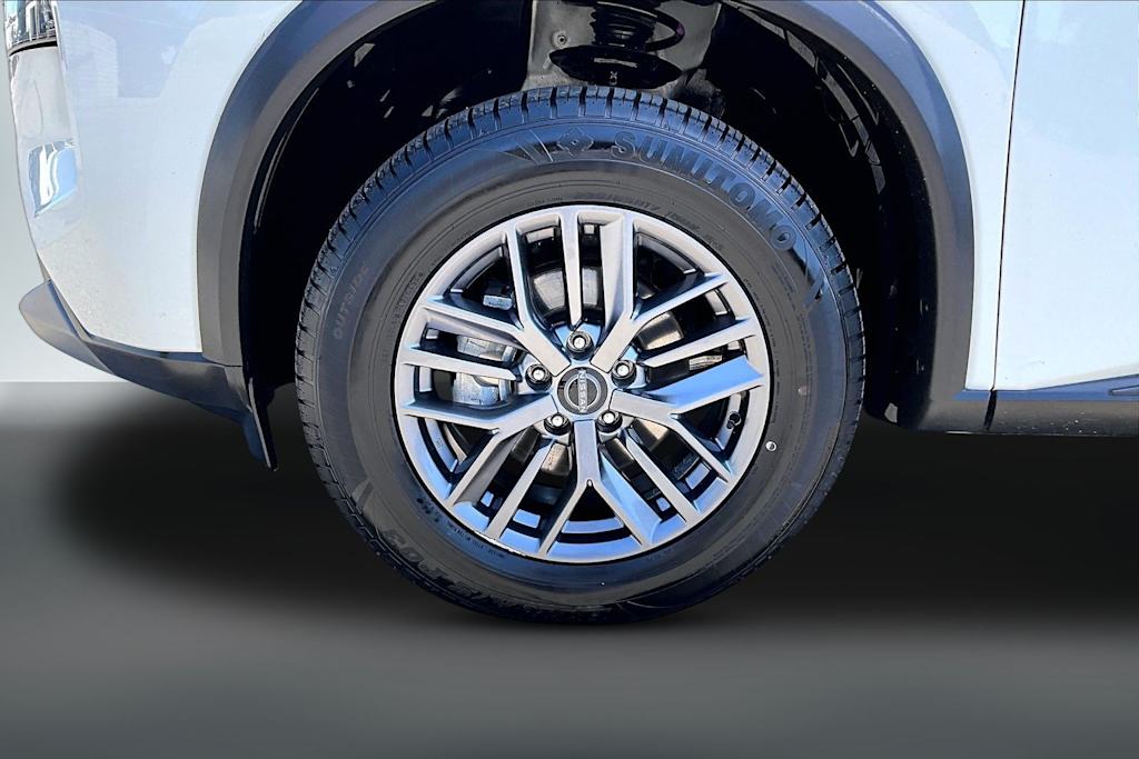 Thumbnail: 2023 Nissan Rogue - 8