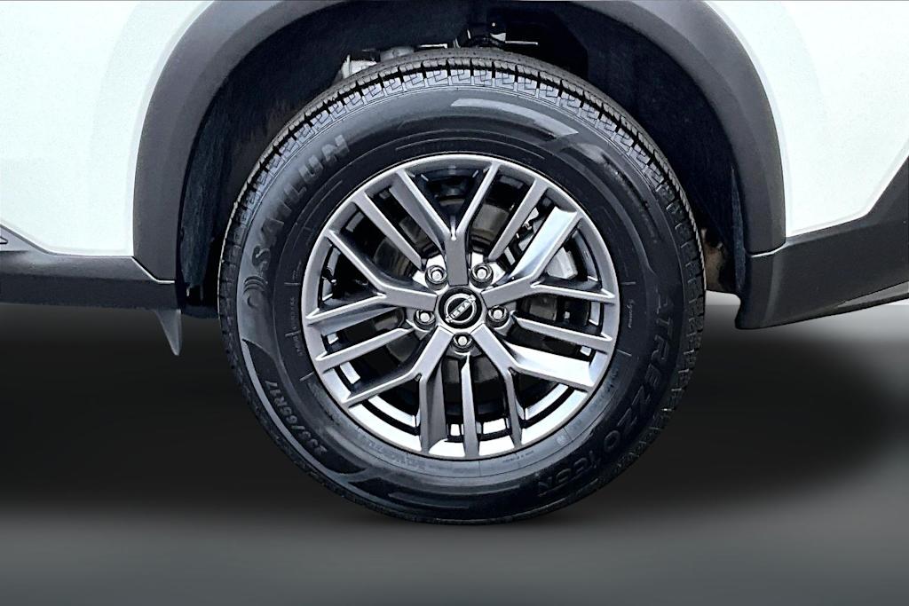 Thumbnail: 2023 Nissan Rogue - 34