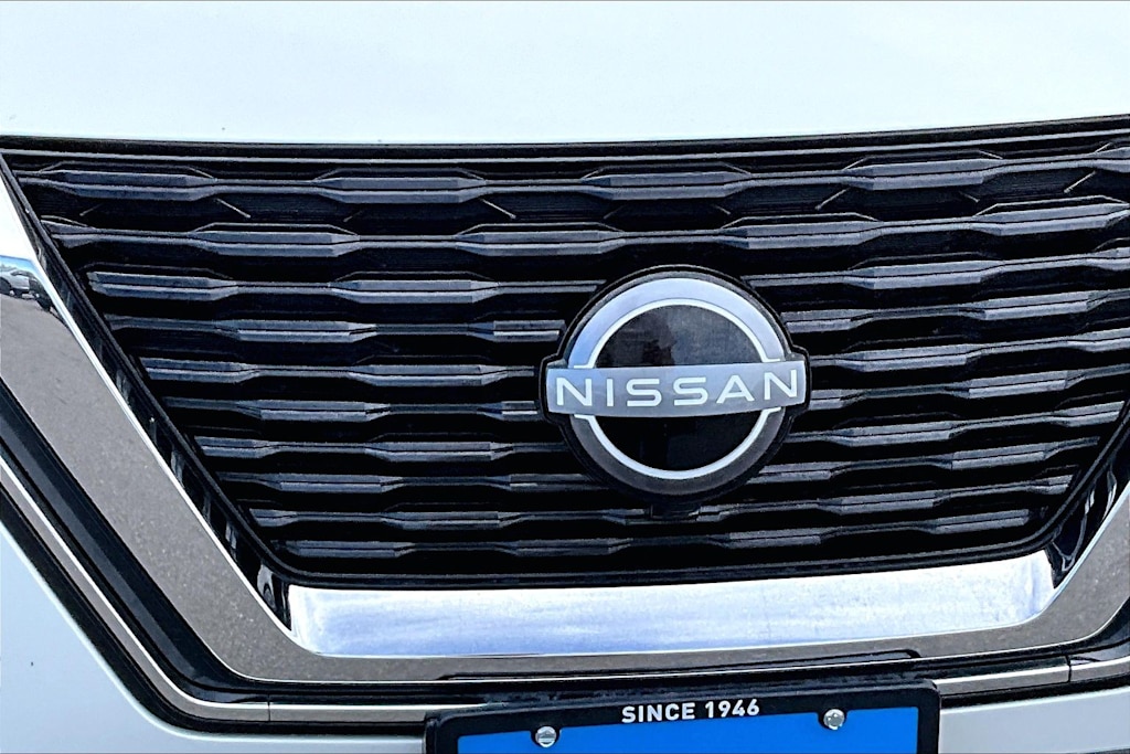 Thumbnail: 2023 Nissan Rogue - 33