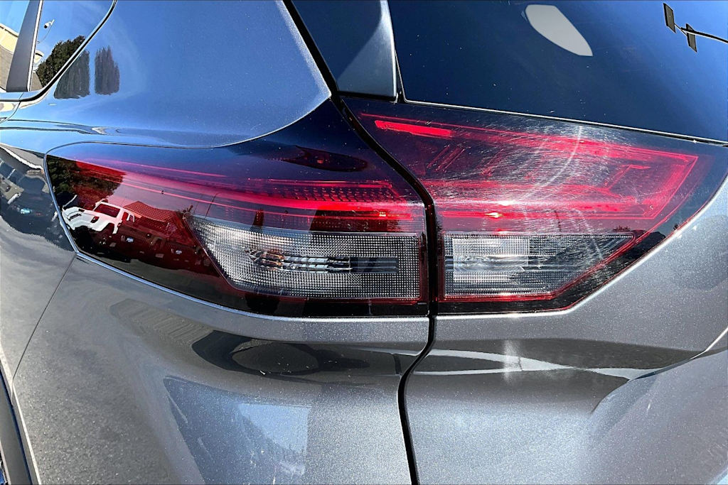 Thumbnail: 2025 Nissan Rogue - 31