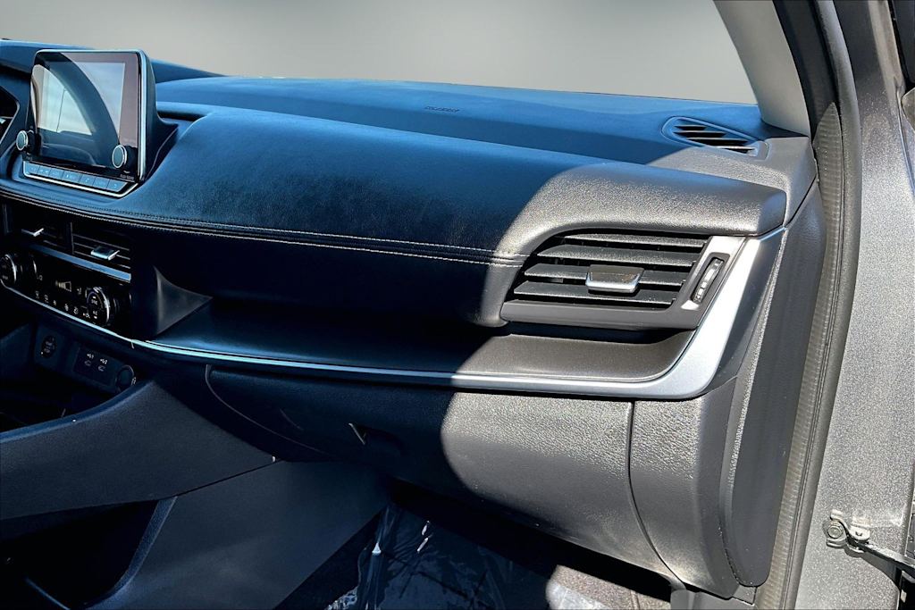 Thumbnail: 2025 Nissan Rogue - 23